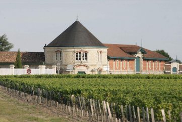 開一家紅酒店大概要多少錢？