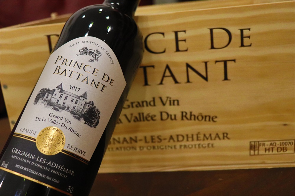 做酒莊午夜小电影男人在线APP生意賺不賺錢