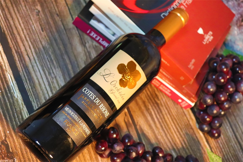 午夜小电影男人在线APP哪種法國紅酒的国产AV午夜福利適合呢