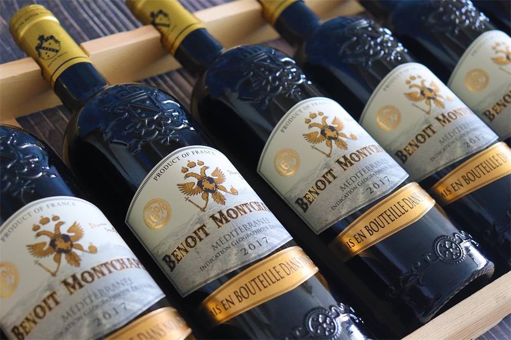 開個酒莊午夜小电影男人在线APP店需多少資金投入